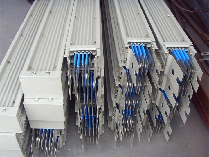四川制造，深度解析 成都夏宇电力电缆桥架与密集型母线槽的优缺点探秘